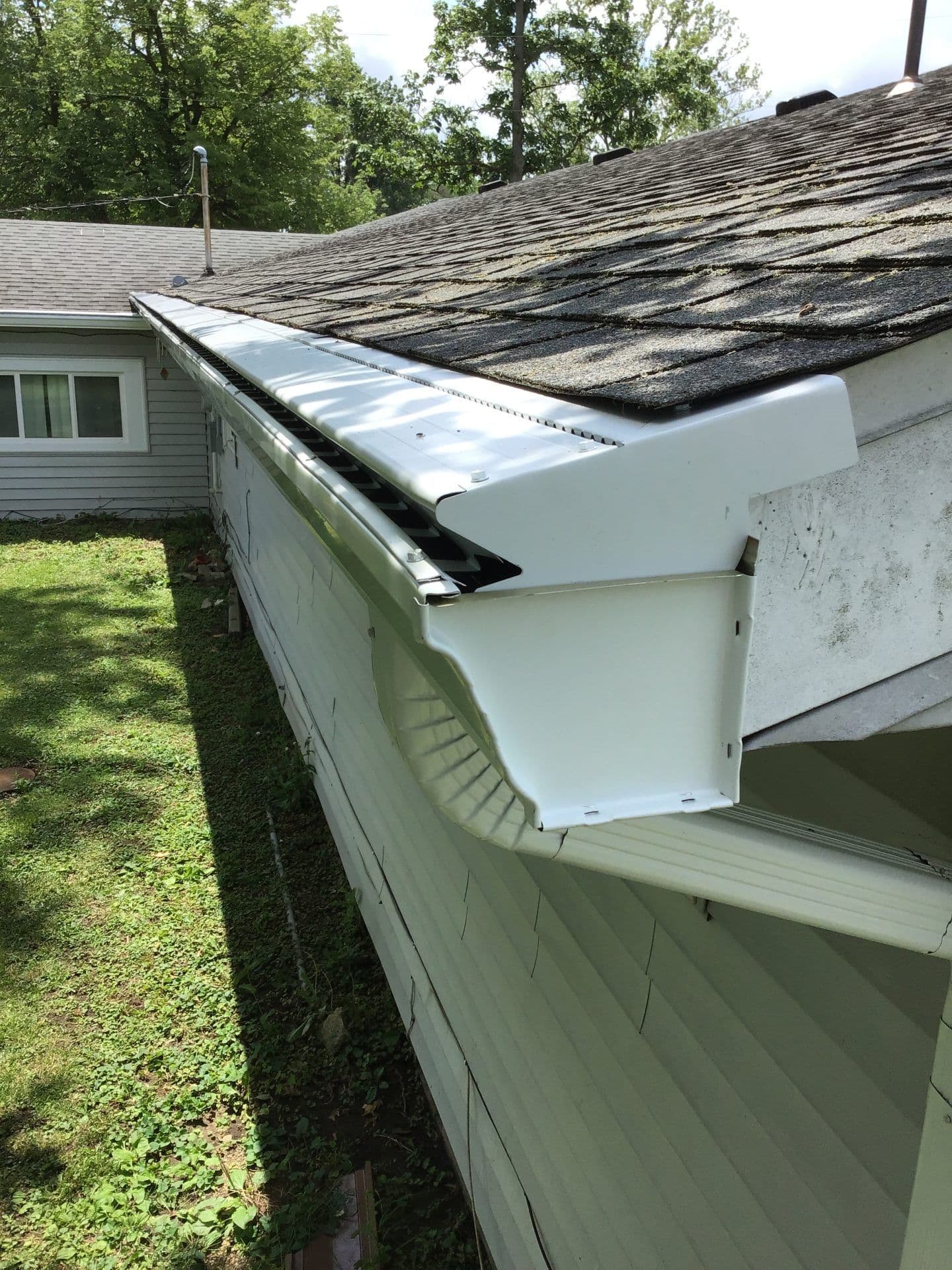 best-leafx-gutter-guards-anderson-in-clemens-home-solutions-scaled.jpg
