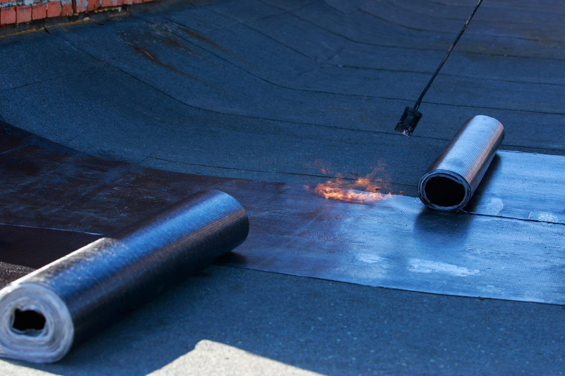 clean-rubber-roofing-new-castle-in-clemens-home-solutions-scaled.jpg