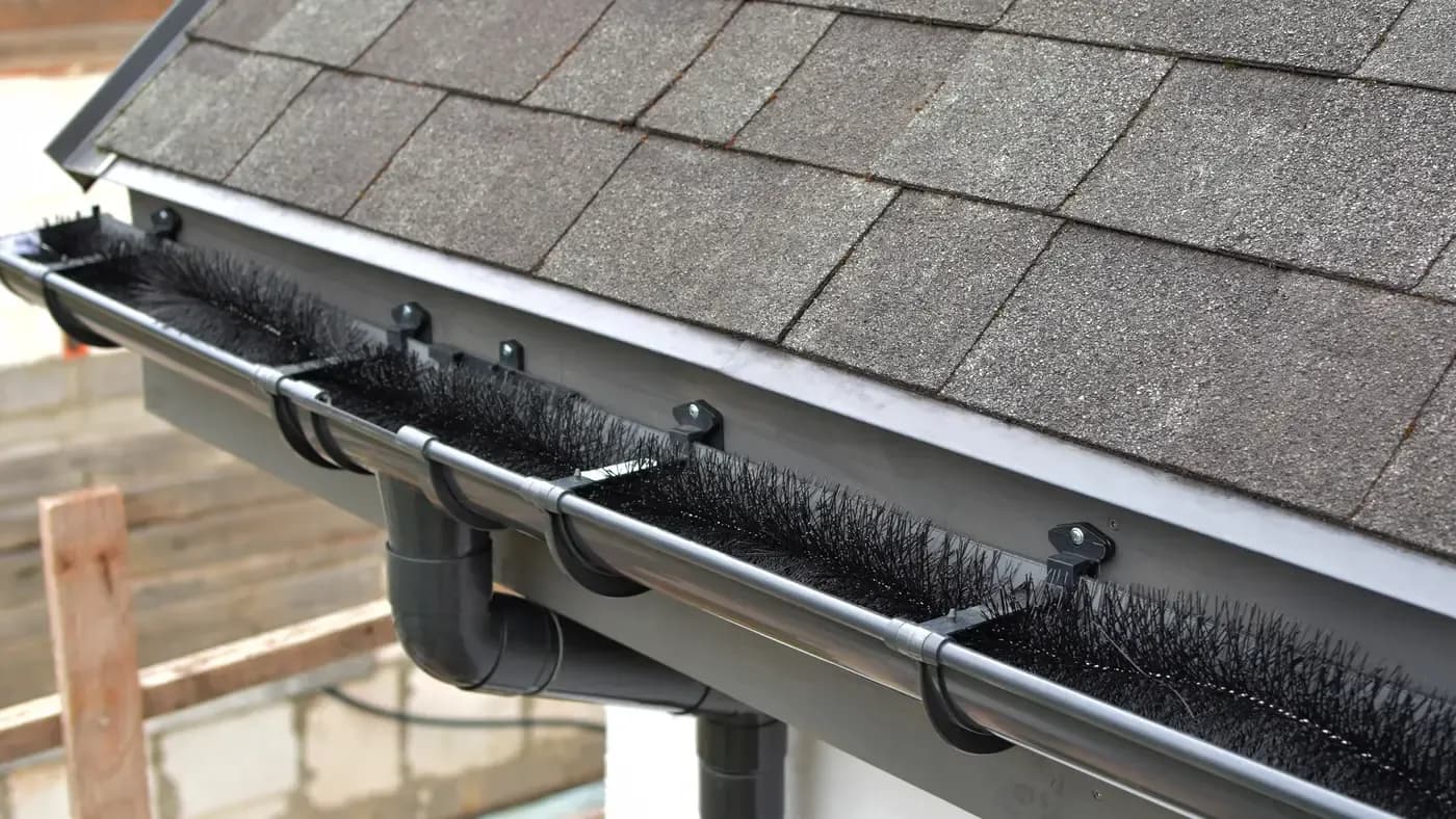Gutter-System-Shingle-Roof-Clemens-Greenfield-IN-Subpage.webp