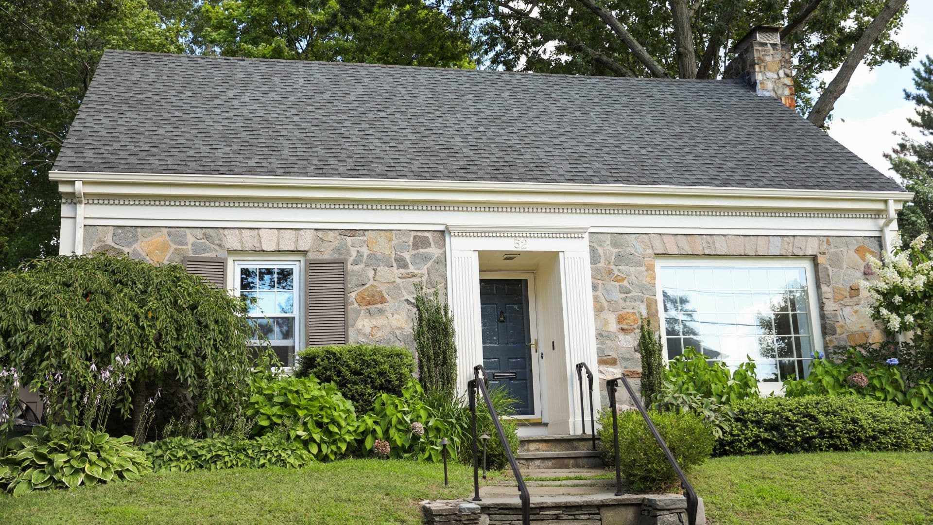 professional-roofing-mccordsville-in-clemens-home-solutions-scaled.jpg