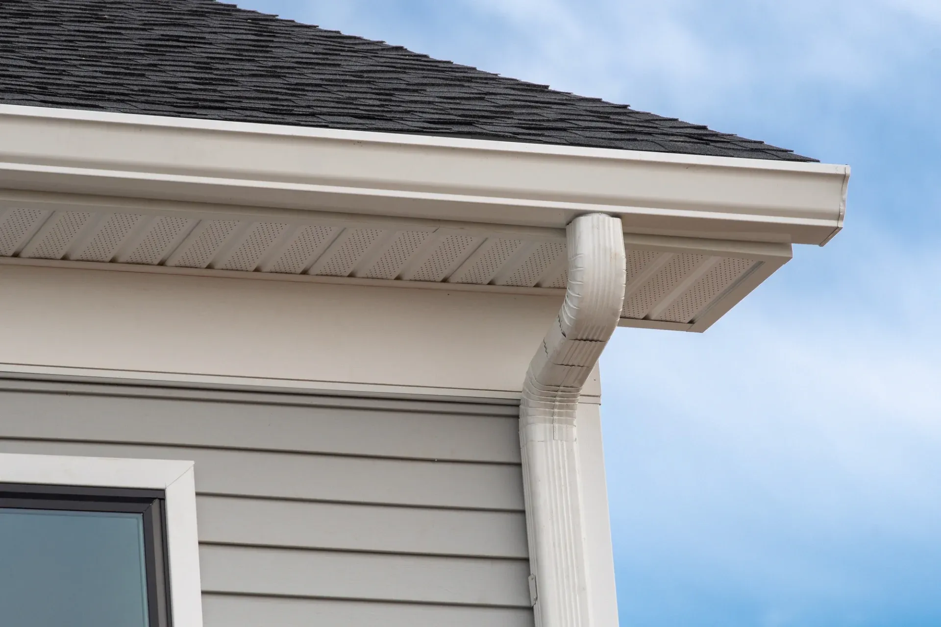 quality-gutter-replacements-muncie-in-clemens-home-solutions-scaled