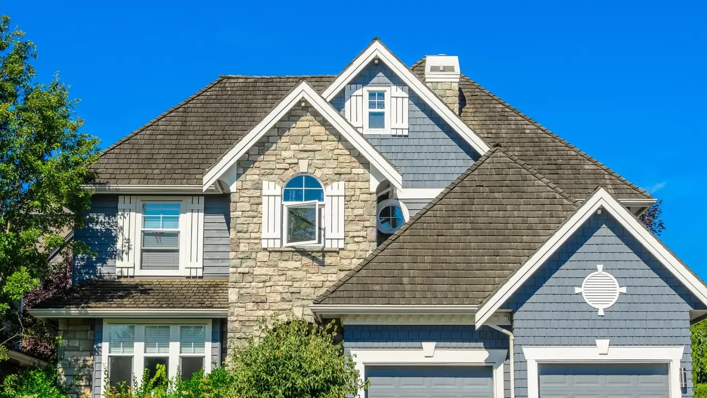 roofing-home-Greenfield-IN-Clemens-Landing-Page.webp